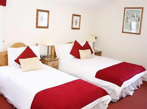 Robyn'S Guest House Scarborough Buitenkant foto